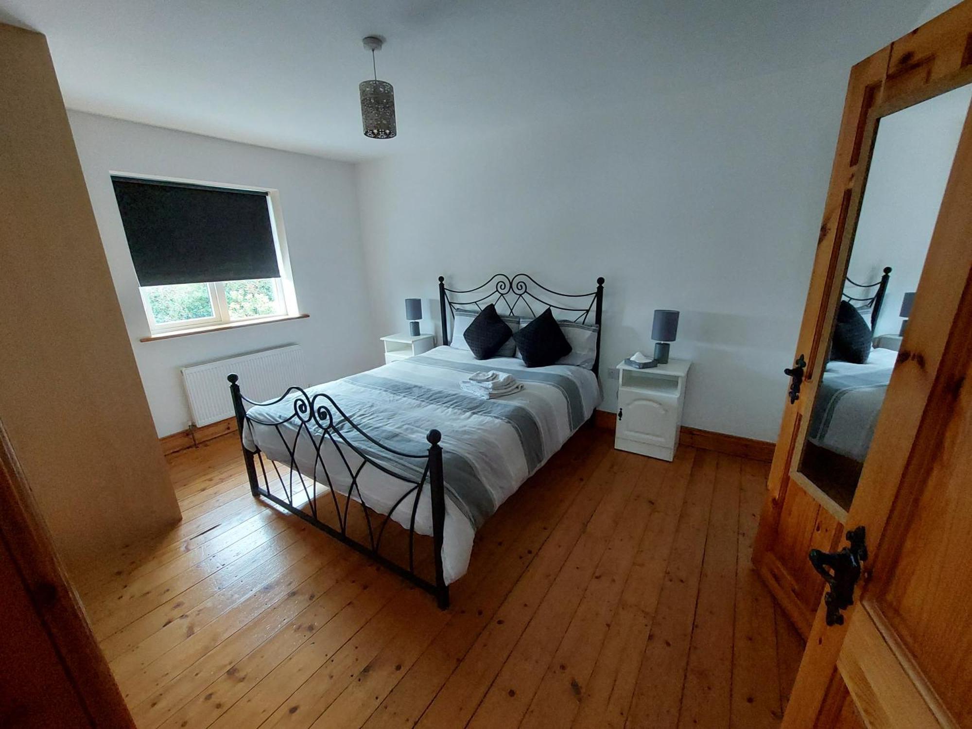 3 Bed Semi-Detached House In A Quite Estate Villa Bruff Exterior photo